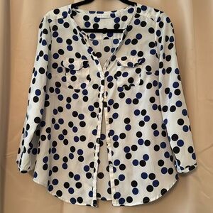 New York & Company White Polka Dotted Collar Buttoned Blouse Women’s Size Small